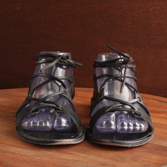 Club Monaco Sandals WMS SZ EU 37 US 6.5 BLK Leather Ankle Wrap Flat Boho Shoes - Picture 3 of 14